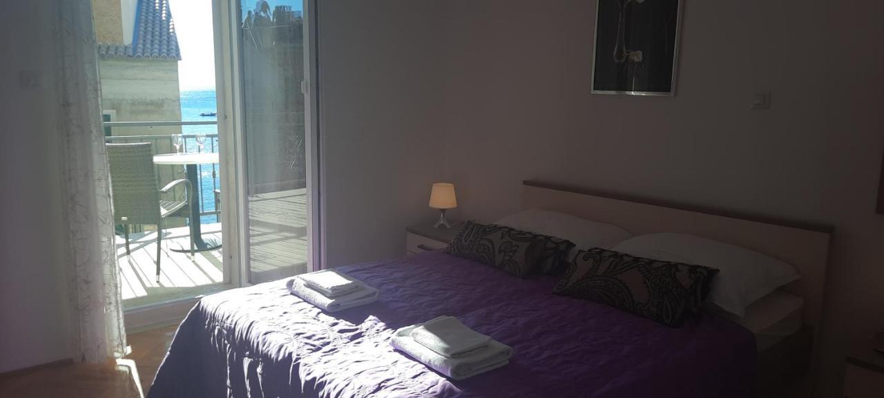 Apartments Villa Beba Komiža Dış mekan fotoğraf