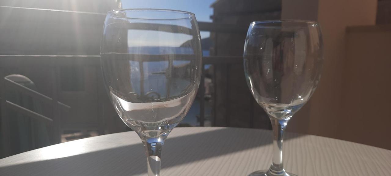 Apartments Villa Beba Komiža Dış mekan fotoğraf